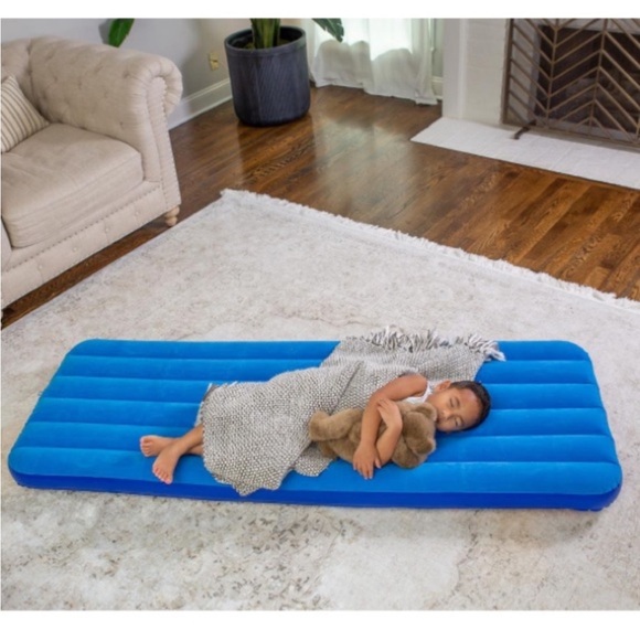 Spider-Man Inflatable JrTwin Air Bed Mattress NEW - Picture 5 of 7